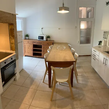 As A Local! Santos Historical Iv * リスボン