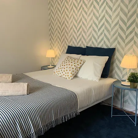 As A Local! Santos Historical Iv * Lizbona