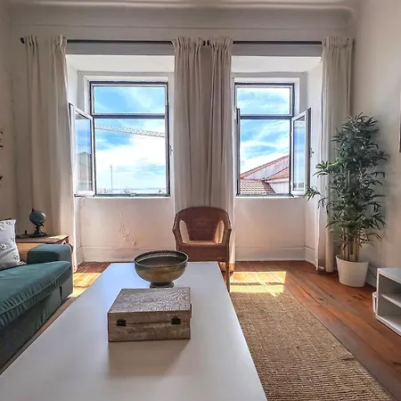 As A Local! Santos Historical Iv بيت ضيافة *